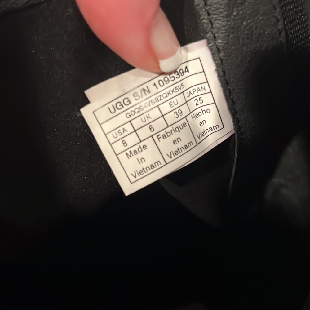 Amazing Tall Uggs - image 3